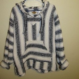 White/Gray/Black Drug Rug